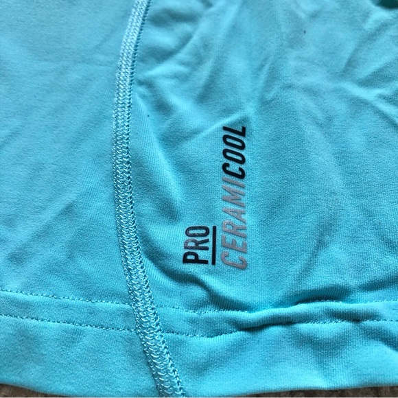 NWOT ODLO ProCeramicool Athletic Shirt - Picture 9 of 13